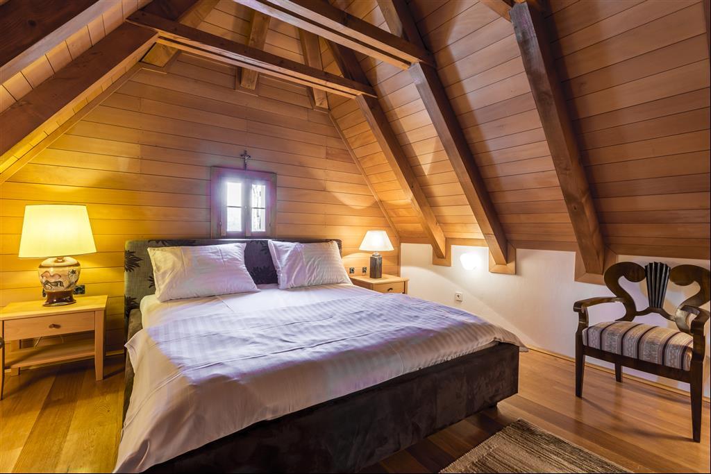 Fenomen Plitvice Resort พลิตวิชกา เยเซรา ภายนอก รูปภาพ